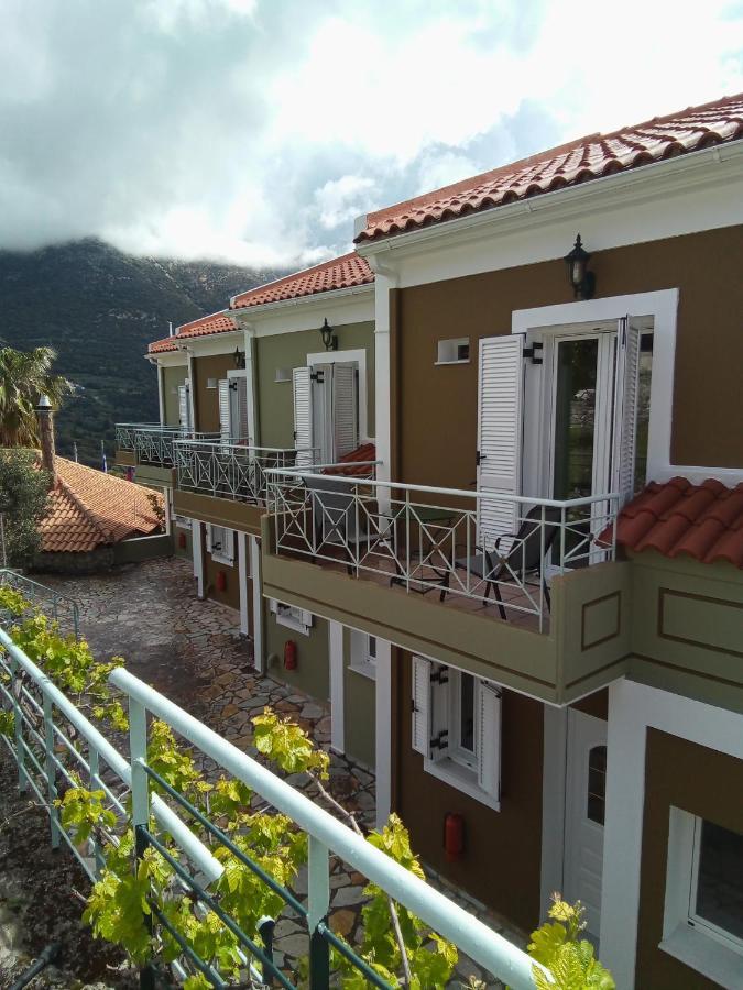 Apartament Dogis Retreat Agia Efimia Zewnętrze zdjęcie